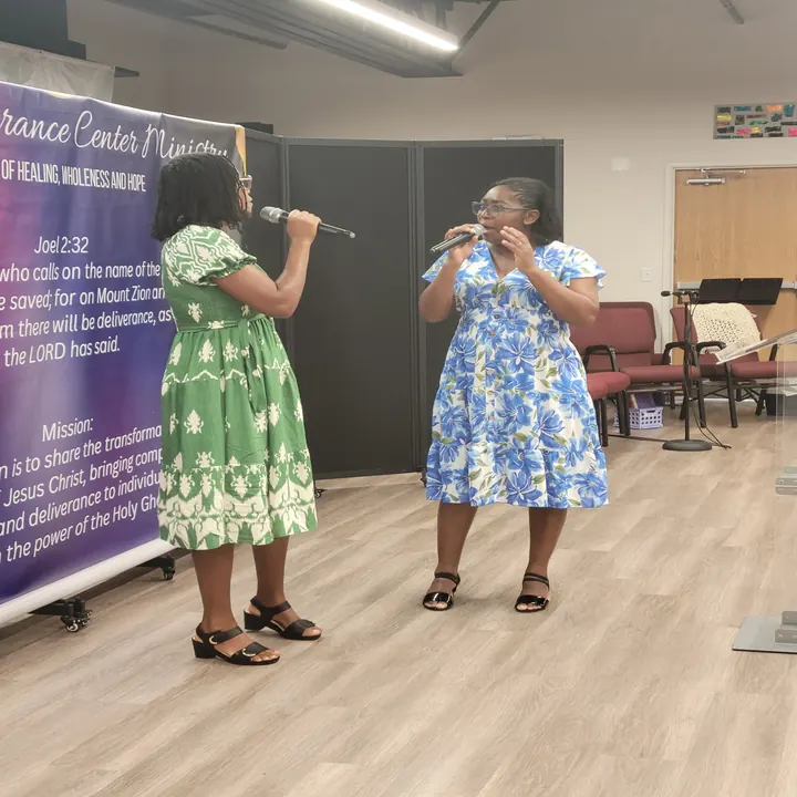 Worship at Hope Deliverance Center